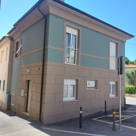 B&B Un Posto Al Sole Numana Exterior photo